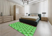 Patterned Emerald Green Rug in a Bedroom, pat2579grn