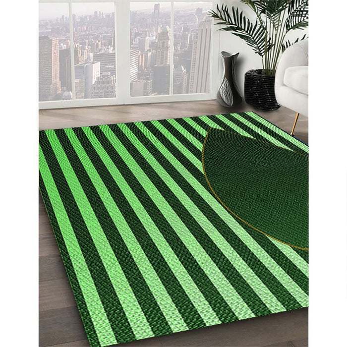 Machine Washable Transitional Dark Forest Green Rug in a Family Room, wshpat2582grn