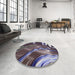 Round Machine Washable Transitional Dark Gray Rug in a Office, wshpat258