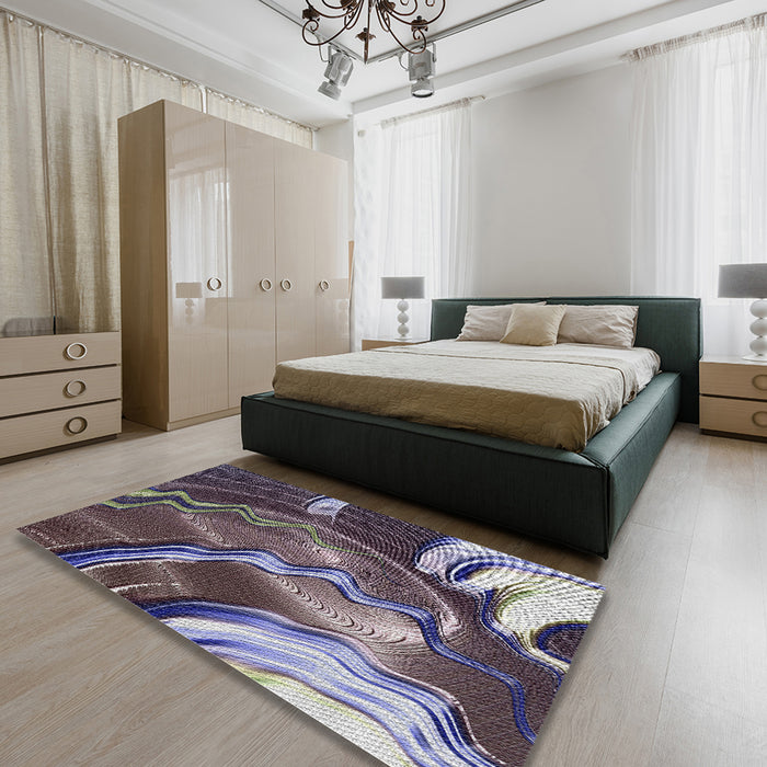 Patterned Dark Gray Novelty Rug in a Bedroom, pat258