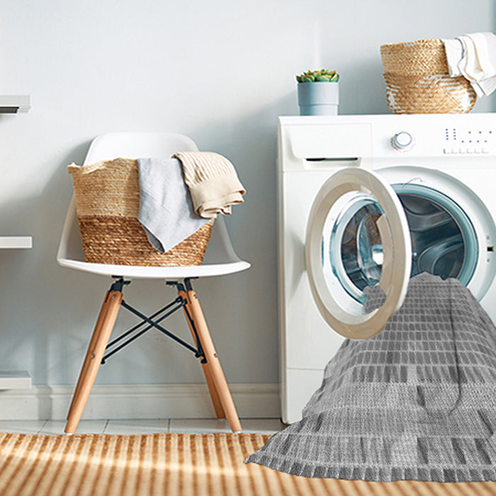 Machine Washable Transitional Platinum Silver Gray Rug in a Washing Machine, wshpat2590gry