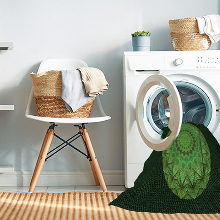 Machine Washable Transitional Dark Lime Green Rug in a Washing Machine, wshpat2591grn