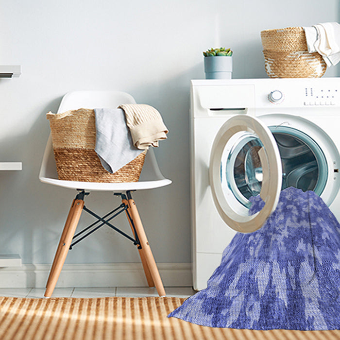 Machine Washable Transitional Sky Blue Rug in a Washing Machine, wshpat2594blu