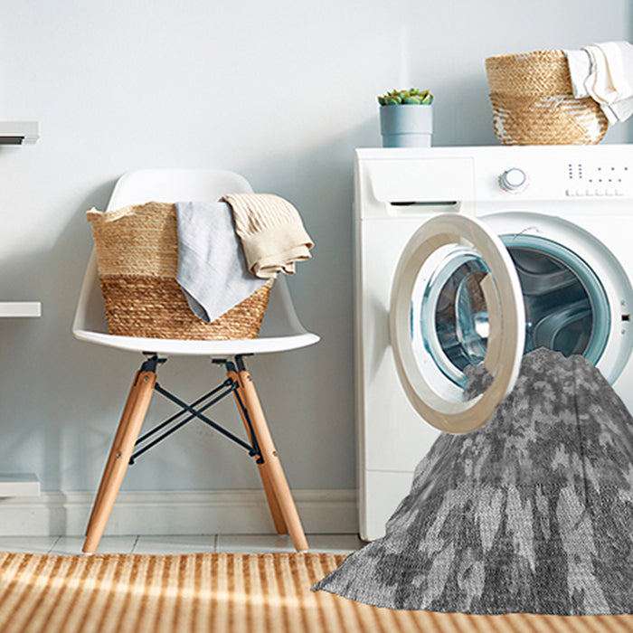 Machine Washable Transitional Cloud Gray Rug in a Washing Machine, wshpat2594gry