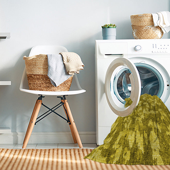Machine Washable Transitional Dark Yellow Green Rug in a Washing Machine, wshpat2594yw