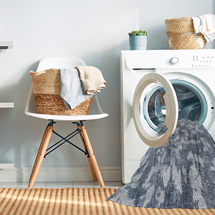 Machine Washable Transitional Light Steel Blue Rug in a Washing Machine, wshpat2594