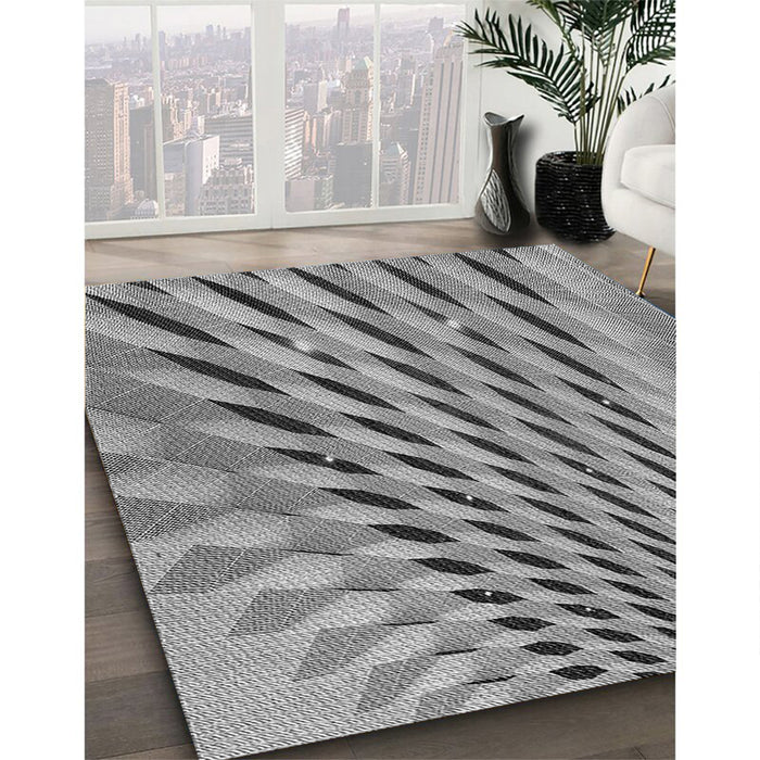 Machine Washable Transitional Cloud Gray Rug in a Family Room, wshpat2597gry