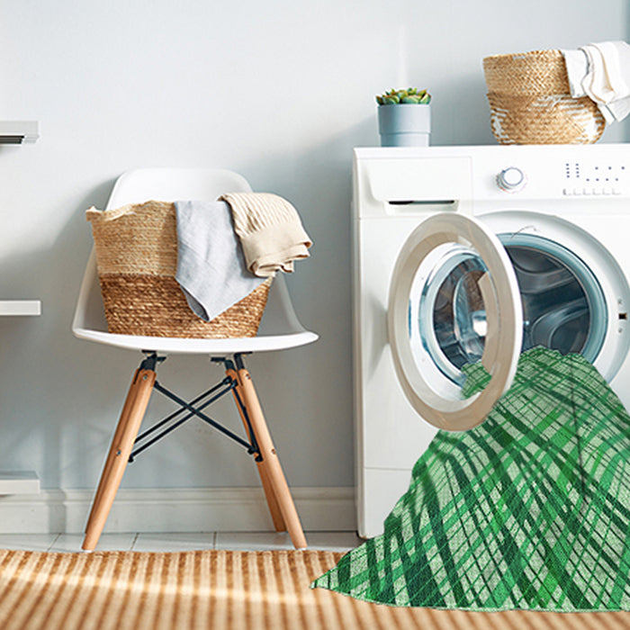 Machine Washable Transitional Green Rug in a Washing Machine, wshpat2598grn