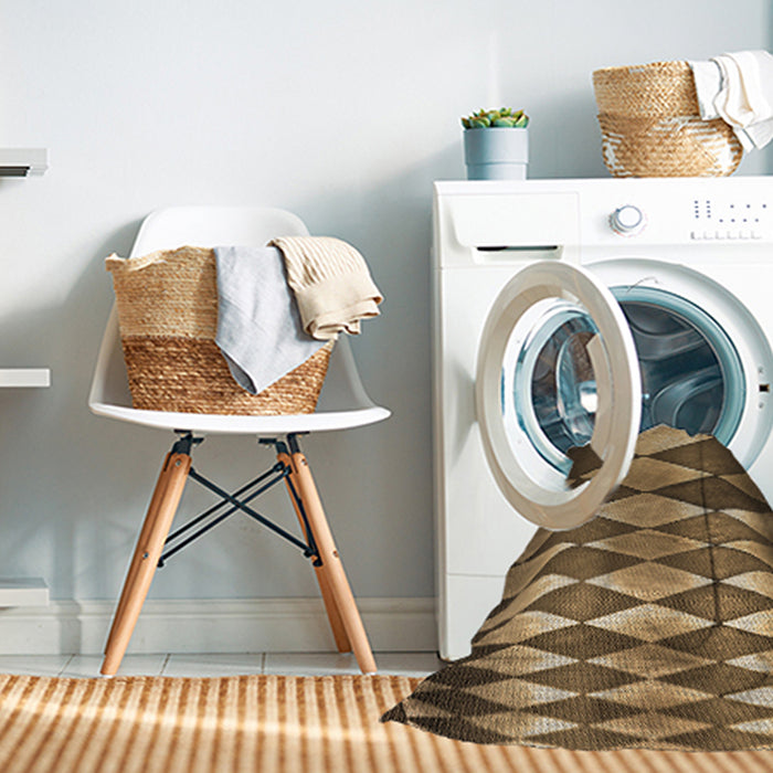 Machine Washable Transitional Bronze Brown Rug in a Washing Machine, wshpat2601brn