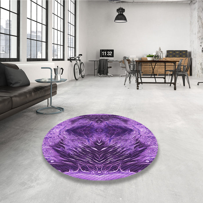 Round Patterned Purple Rug in a Office, pat2606pur
