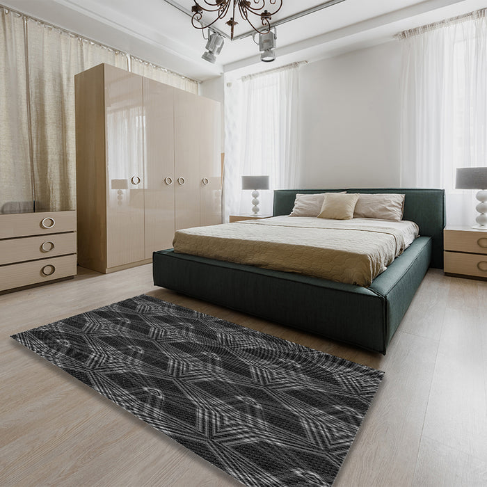 Round Machine Washable Transitional Ash Gray Rug in a Office, wshpat2607gry
