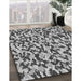 Patterned Silver Gray Rug in Family Room, pat2609gry