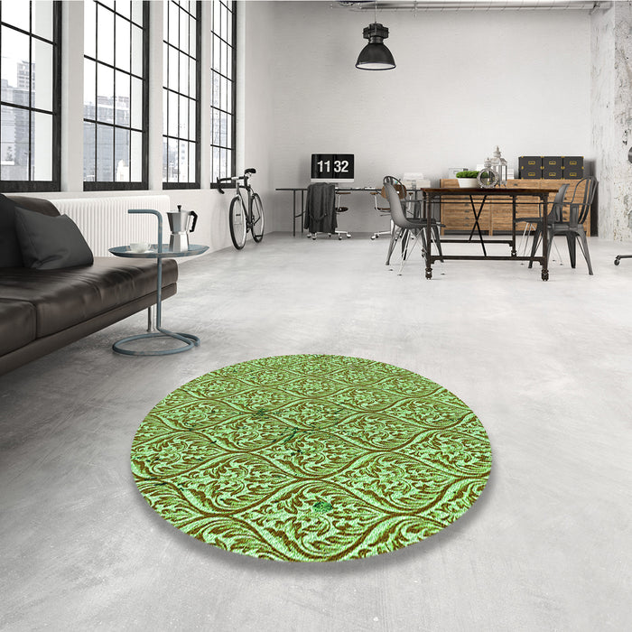 Round Patterned Olive Green Rug in a Office, pat2614grn