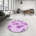 Round Patterned Blossom Pink Rug in a Office, pat2625pur