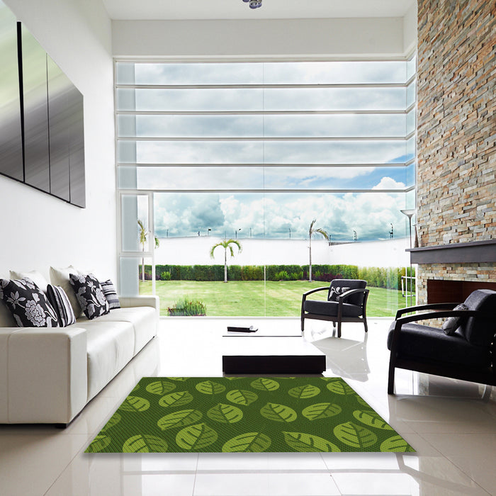 Square Patterned Dark Forest Green Rug in a Living Room, pat2626grn