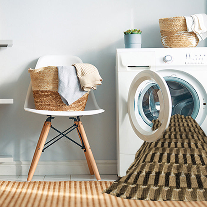 Machine Washable Transitional Bakers Brown Rug in a Washing Machine, wshpat2632brn