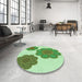 Round Patterned Green Rug in a Office, pat2637grn