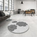 Round Patterned Platinum Gray Rug in a Office, pat2637gry