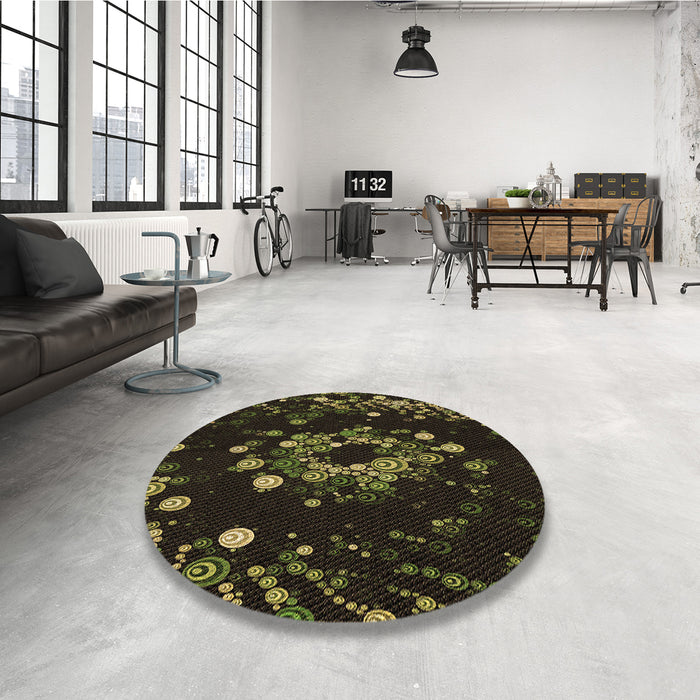 Round Patterned Oak Brown Rug in a Office, pat264brn