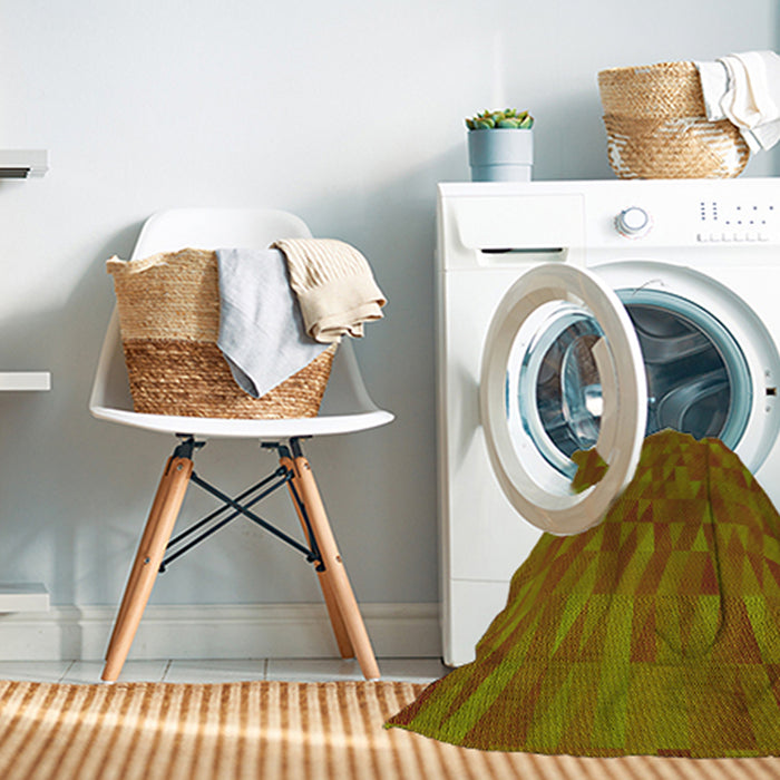 Machine Washable Transitional Mahogany Brown Rug in a Washing Machine, wshpat2648yw