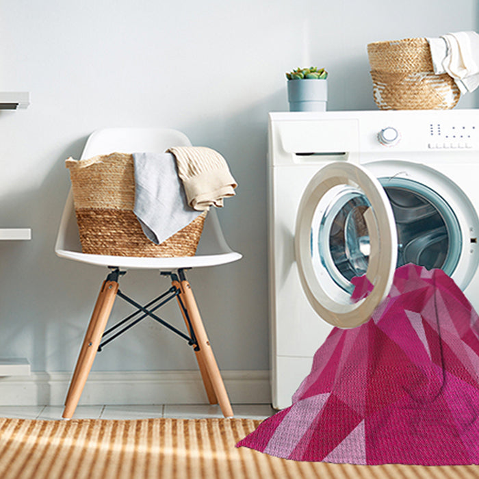 Machine Washable Transitional Dark Hot Pink Rug in a Washing Machine, wshpat2650