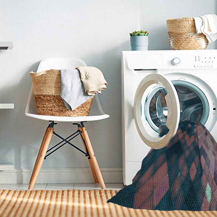 Machine Washable Transitional Rat Gray Rug in a Washing Machine, wshpat2656lblu