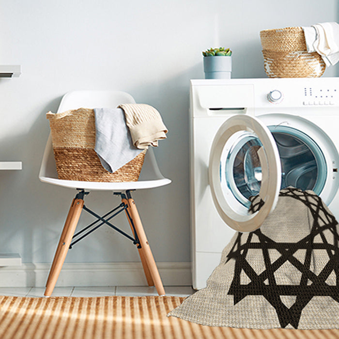 Machine Washable Transitional Vanilla Gold Rug in a Washing Machine, wshpat2662brn