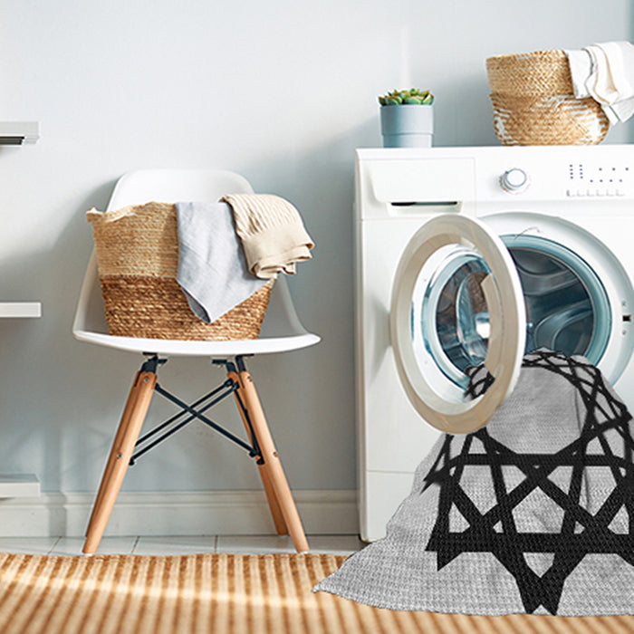 Machine Washable Transitional Platinum Gray Rug in a Washing Machine, wshpat2662gry