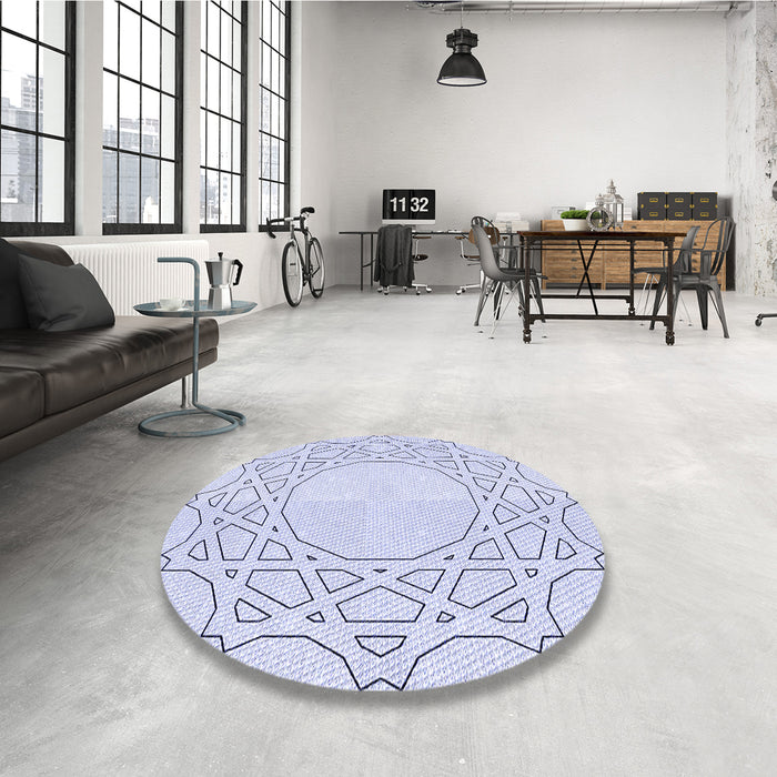 Round Patterned Denim Blue Rug in a Office, pat2663blu