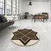 Round Patterned Bakers Brown Rug in a Office, pat2664brn