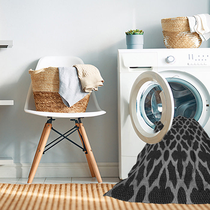 Machine Washable Transitional Charcoal Black Rug in a Washing Machine, wshpat2666gry