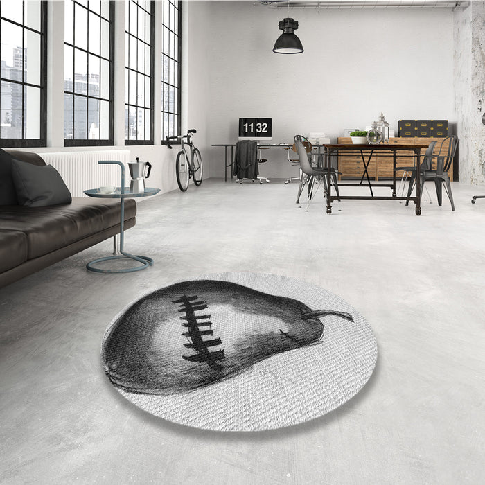 Round Patterned Carbon Gray Rug in a Office, pat2673gry