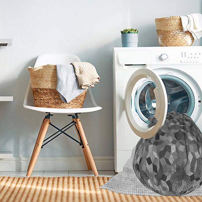 Machine Washable Transitional Cloud Gray Rug in a Washing Machine, wshpat2675gry