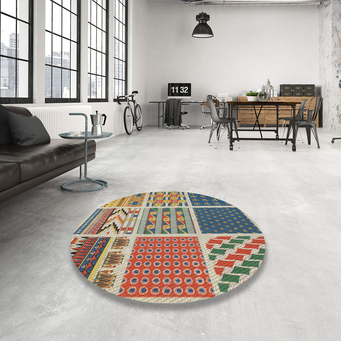 Round Patterned Tan Brown Novelty Rug in a Office, pat2678