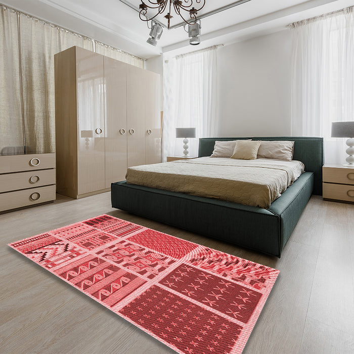 Round Machine Washable Transitional Red Rug in a Office, wshpat2679rd