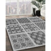Patterned Silver Gray Rug in Family Room, pat2681gry