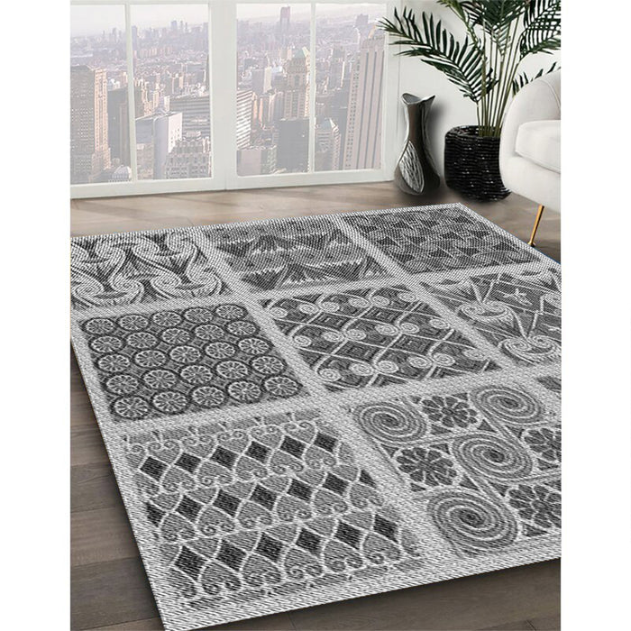 Patterned Cloud Gray Rug in Family Room, pat2682gry