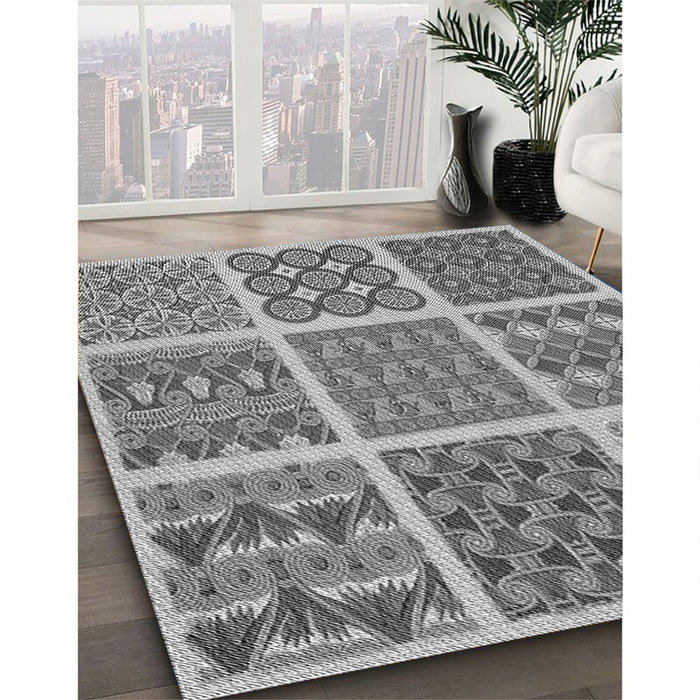 Patterned Cloud Gray Rug in Family Room, pat2684gry