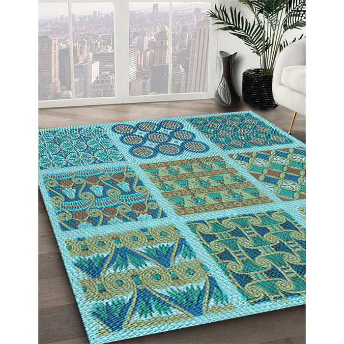 Patterned Turquoise Green Rug in Family Room, pat2684lblu