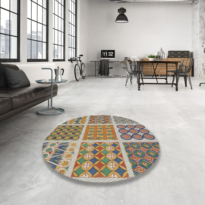 Round Patterned Brown Novelty Rug in a Office, pat2684