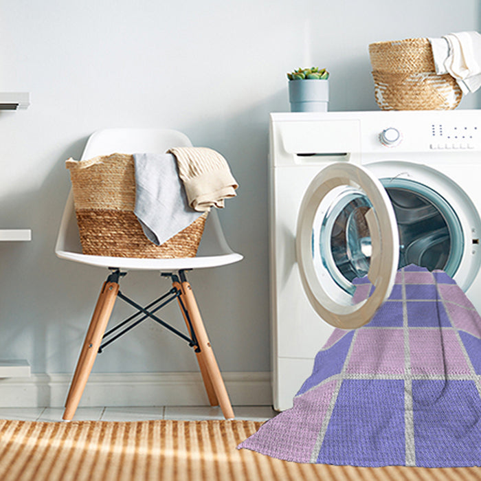 Machine Washable Transitional Pale Lilac Purple Rug in a Washing Machine, wshpat2696