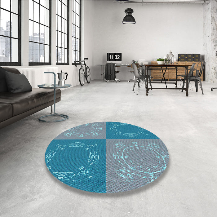 Round Patterned Steel Blue Rug in a Office, pat2700lblu