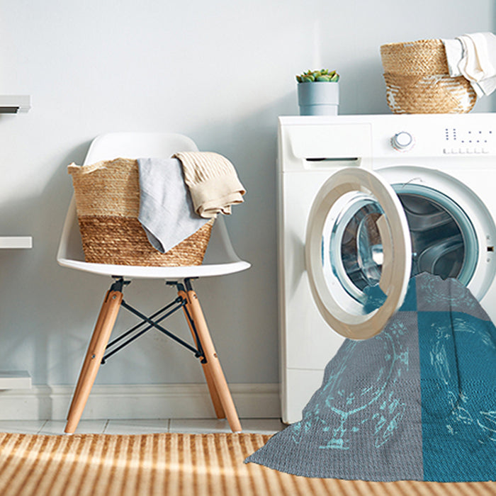 Machine Washable Transitional Steel Blue Rug in a Washing Machine, wshpat2700lblu