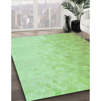 Patterned Green Rug, pat2703grn