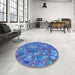 Round Patterned Blue Rug in a Office, pat2706lblu