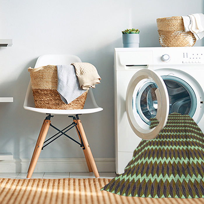Machine Washable Transitional Coffee Brown Rug in a Washing Machine, wshpat2712grn