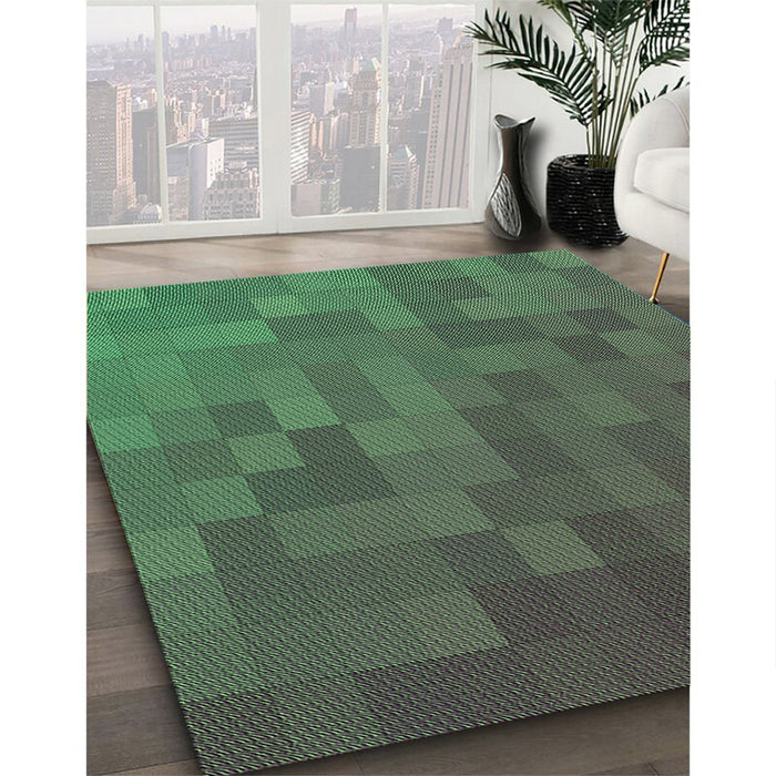 Patterned Clover Green Rug in Family Room, pat2716grn