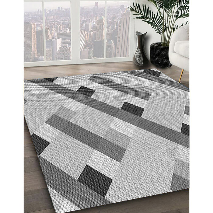 Patterned Platinum Silver Gray Rug in Family Room, pat2724gry