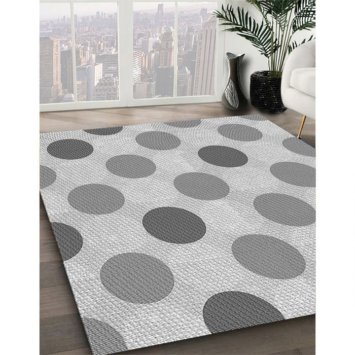 Machine Washable Transitional Gray Rug in a Family Room, wshpat2753gry