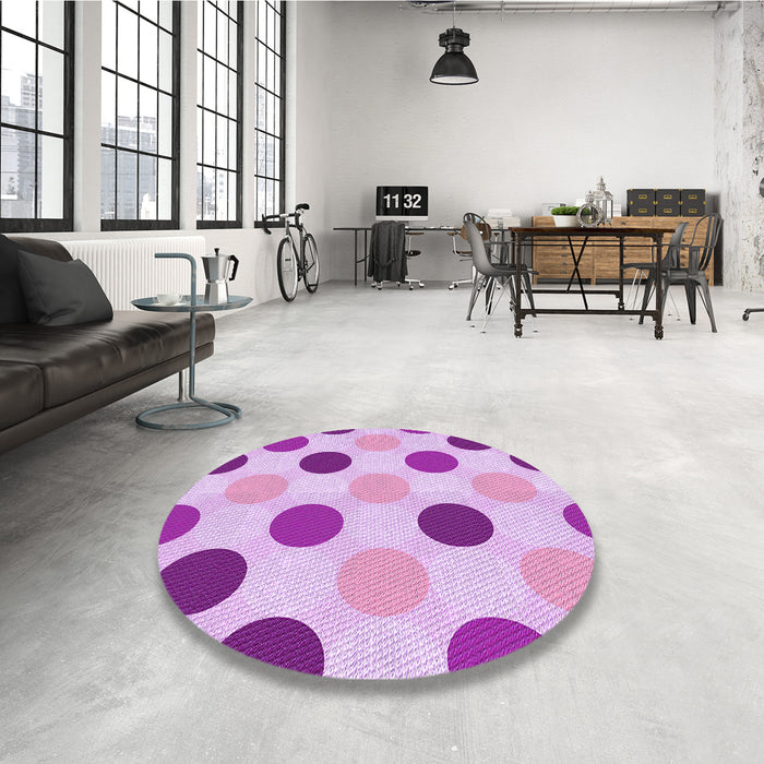 Round Patterned Blossom Pink Rug in a Office, pat2753pur